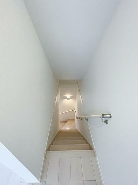 ※同仕様写真(玄関)