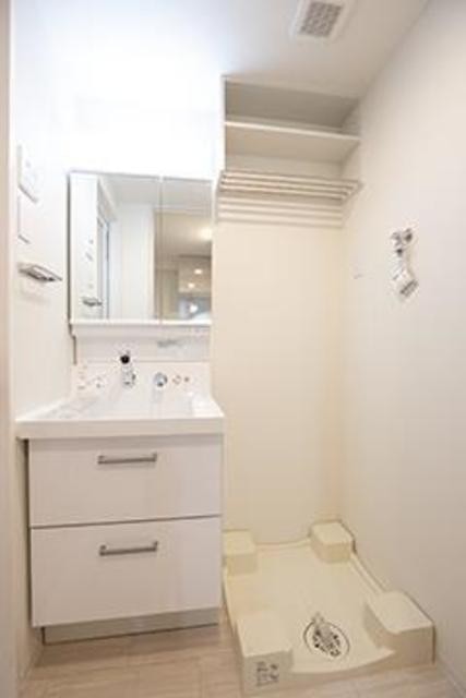 ※写真は同タイプ住戸です。(内装)