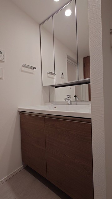 ※写真は同タイプ住戸です。(内装)