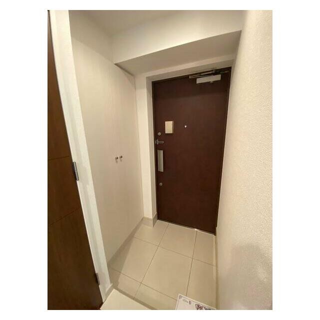 (玄関)