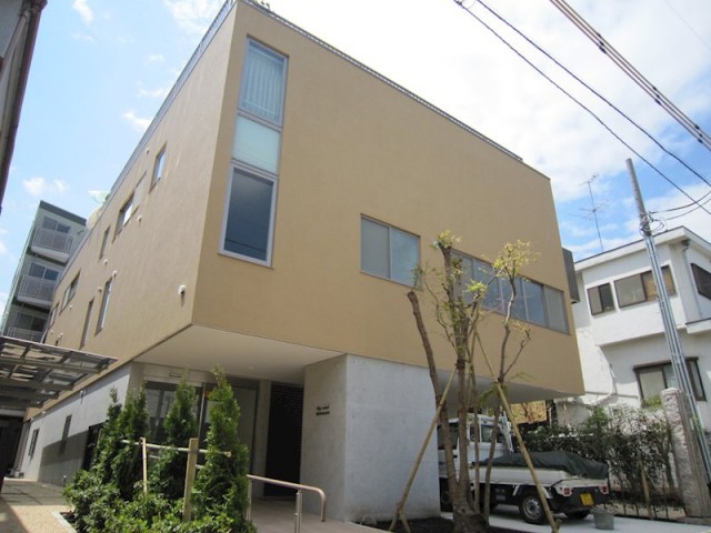 世田谷区下馬6丁目 【賃貸居住】マンション