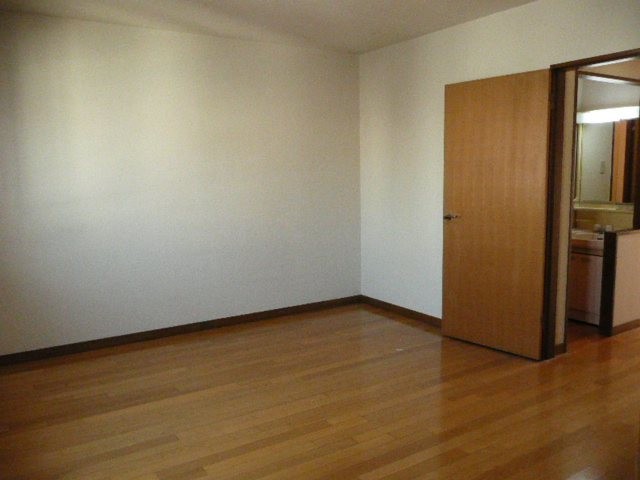 (居間)
