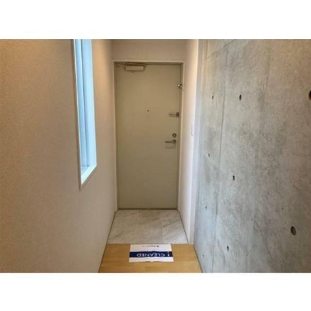 ※同仕様写真(玄関)