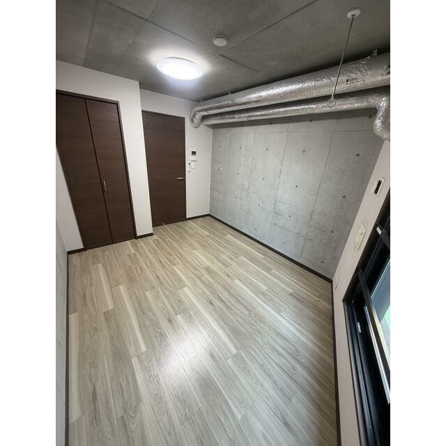(居間)