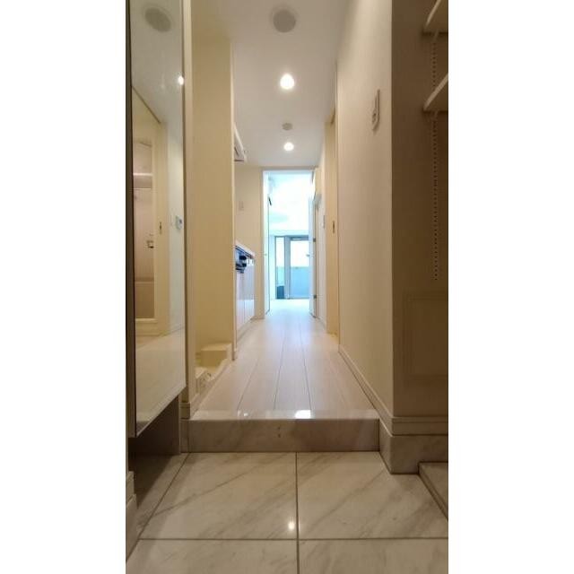 (玄関)
