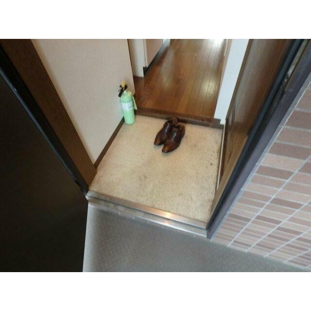 (玄関)