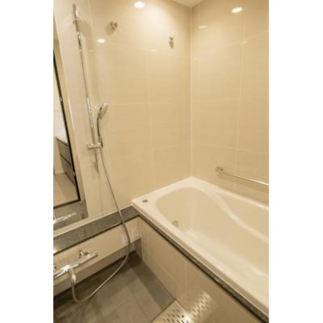 ※写真は同タイプ住戸です。(風呂)