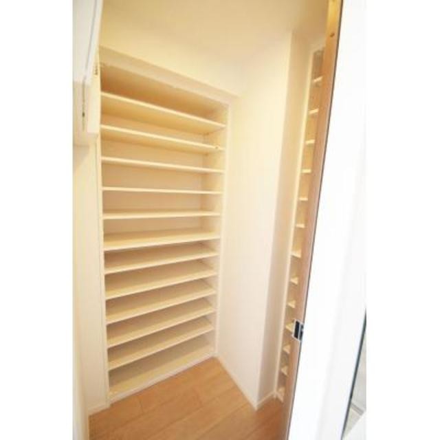 ※写真は同タイプ住戸です。(内装)