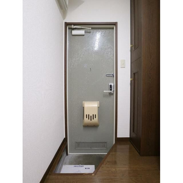 (玄関)