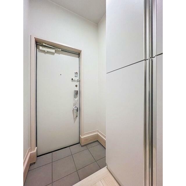 (玄関)