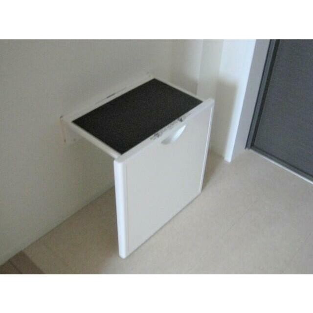 (玄関)