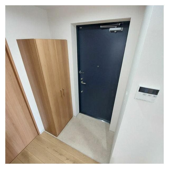 (玄関)
