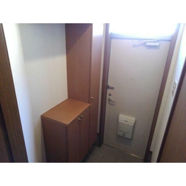 (玄関)