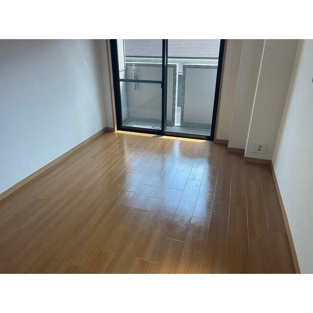 (居間)