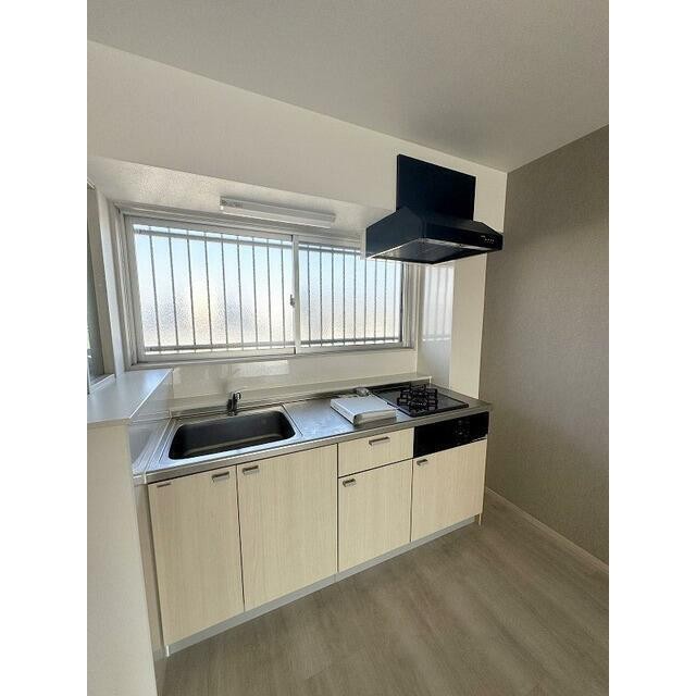 ※別部屋参考写真です(キッチン)