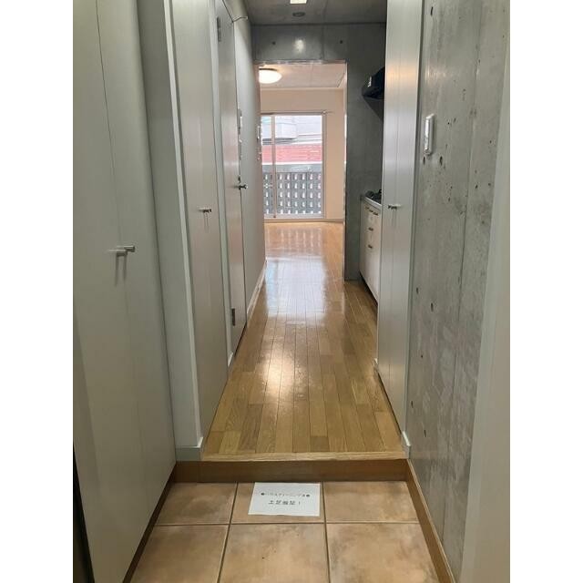 (玄関)