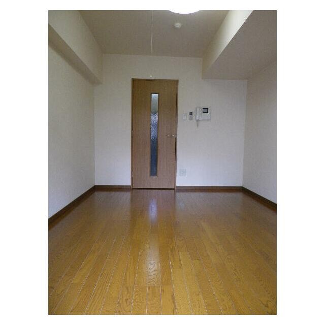 (居間)