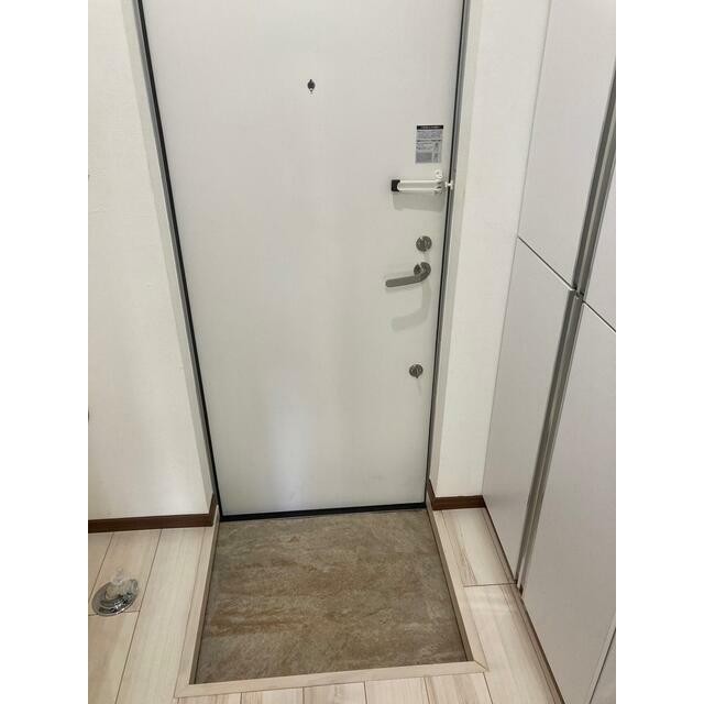 (玄関)