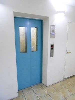 エレベーター