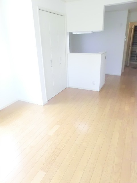 (居間)