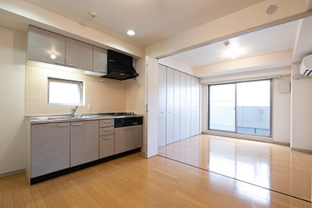 ※写真は同タイプ住戸です。(居間)