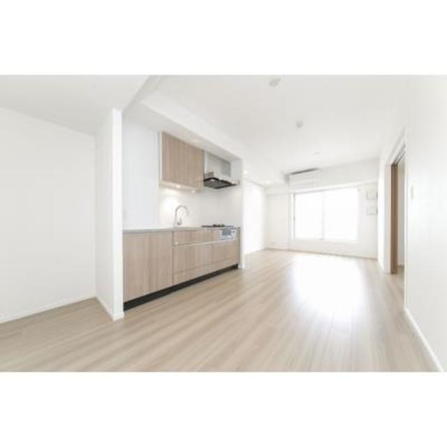 ※写真は同タイプ住戸です。(居間)
