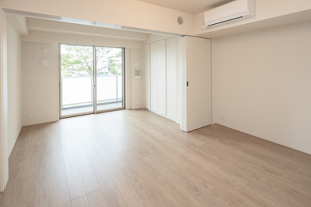 ※写真は同タイプ住戸です。(居間)