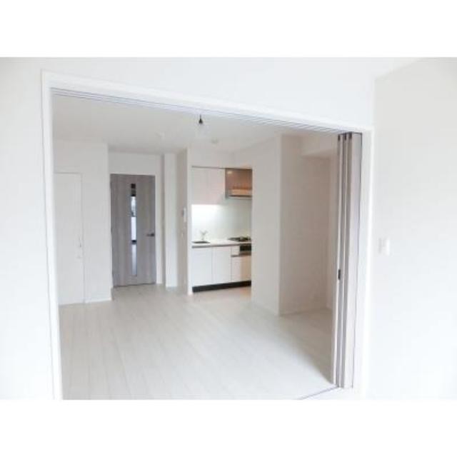 ※写真は同タイプ住戸です。(居間)