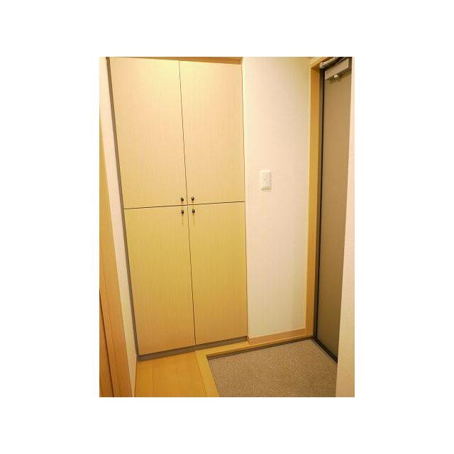 (玄関)