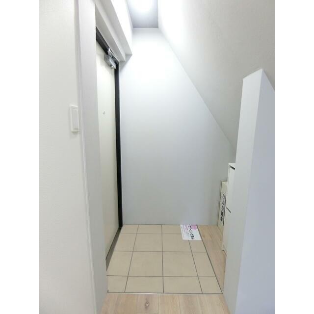 (玄関)