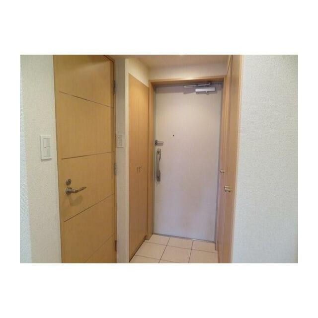 (玄関)