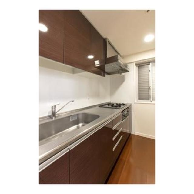 ※写真は同タイプ住戸です。(キッチン)