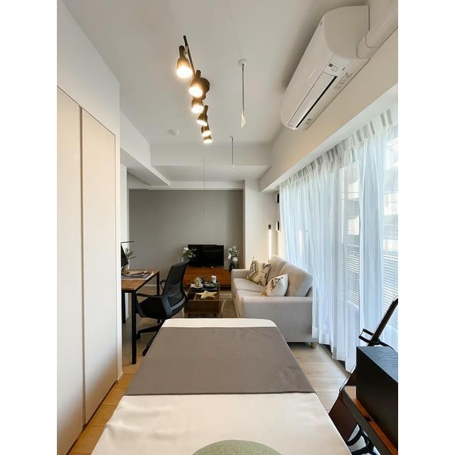 家具/調度品に関しては配置例を示したもので実際の賃貸には含まれません