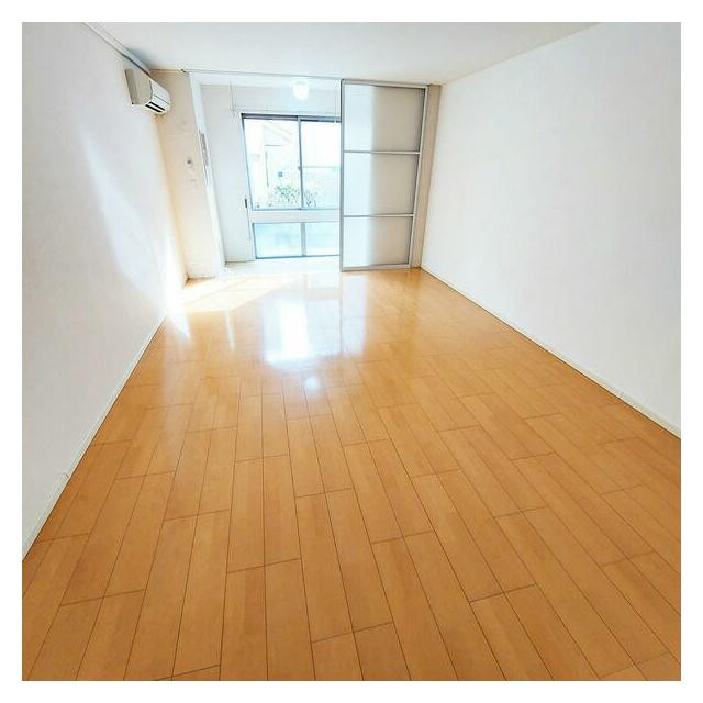 (居間)