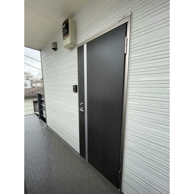 (玄関)