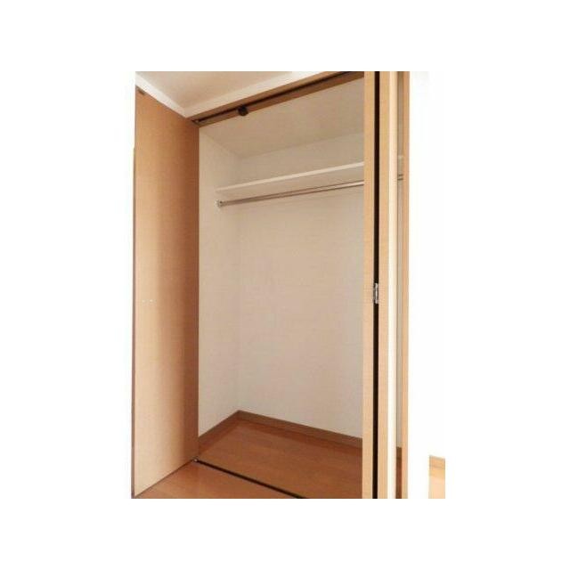 ※写真の違うお部屋です。(内装)