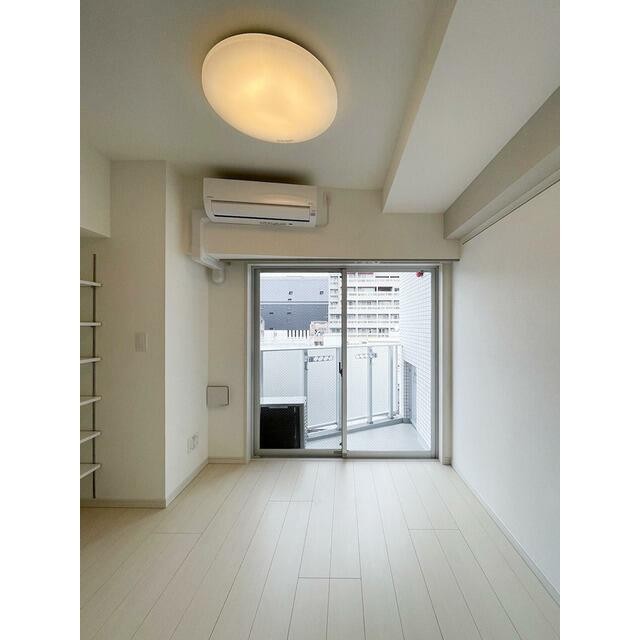 (居間)