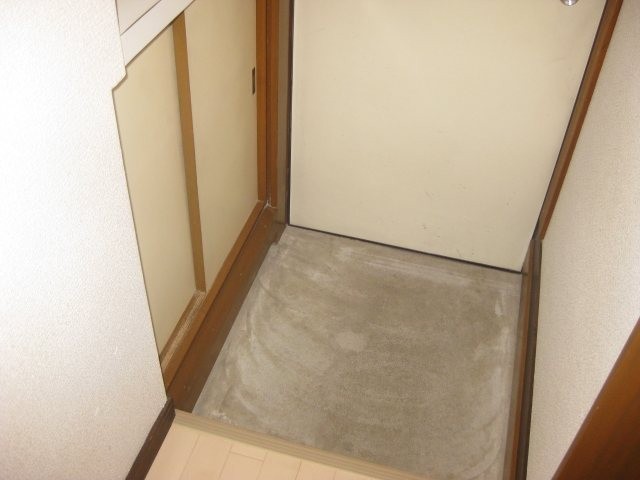 (玄関)
