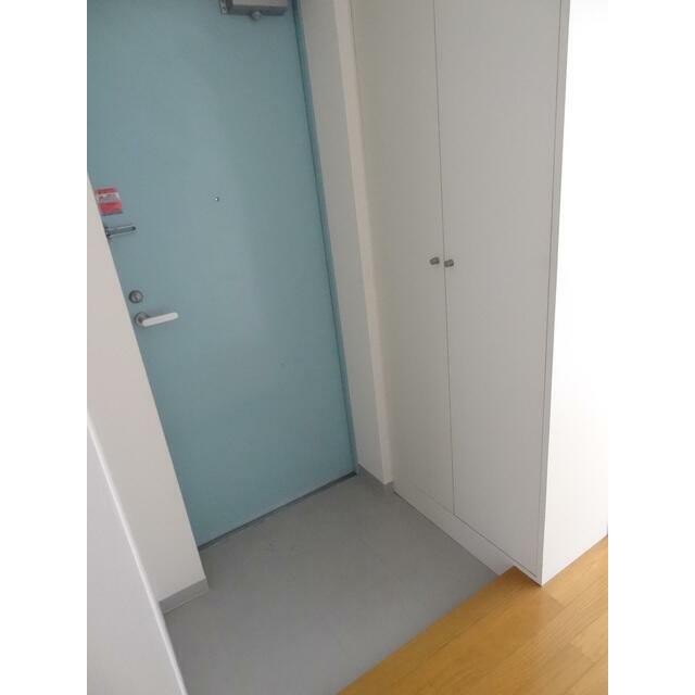 (玄関)