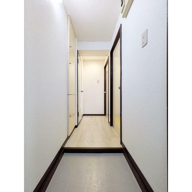 (玄関)