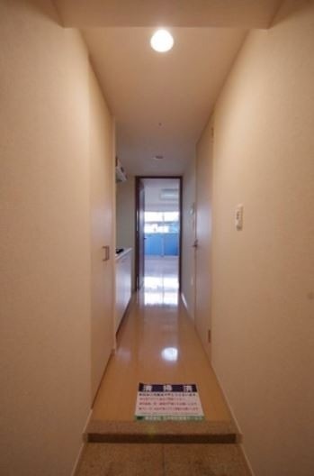 ※同仕様写真含む(玄関)