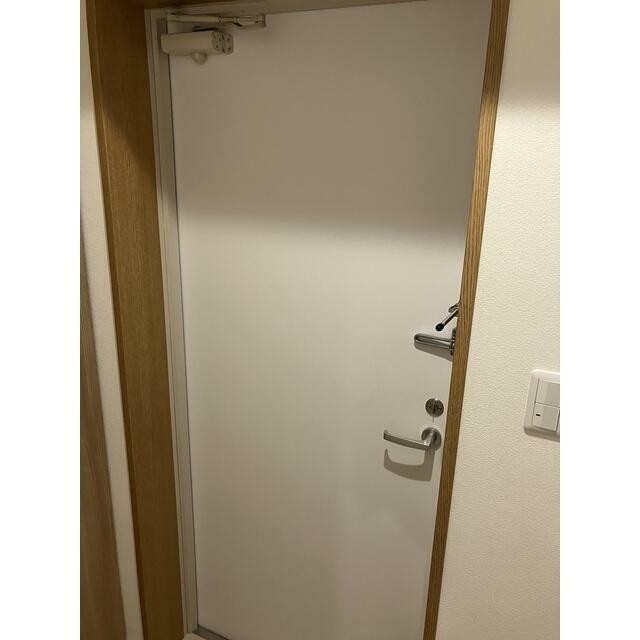 (玄関)