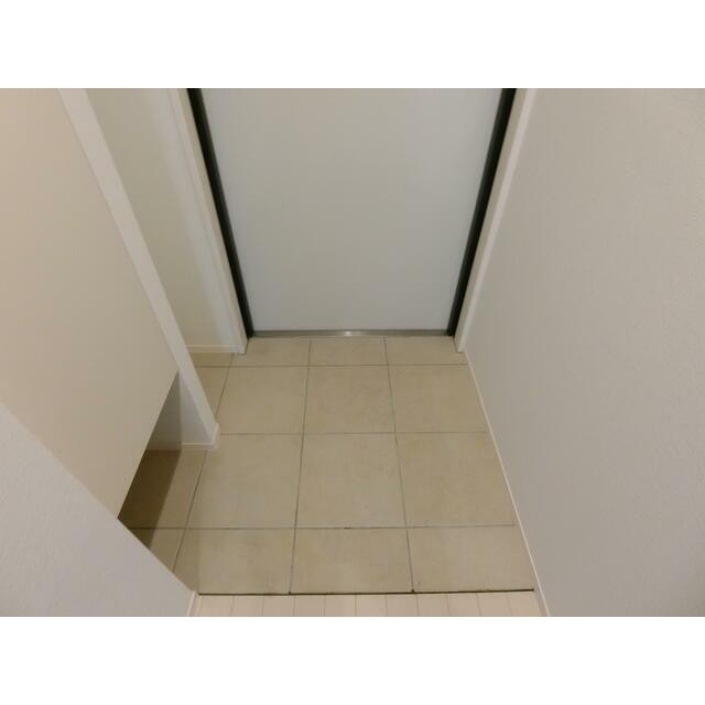 (玄関)