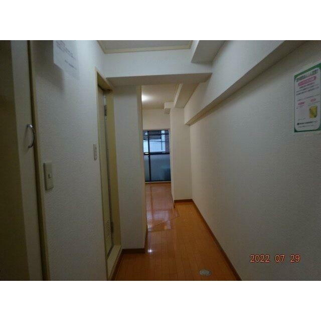 (居間)