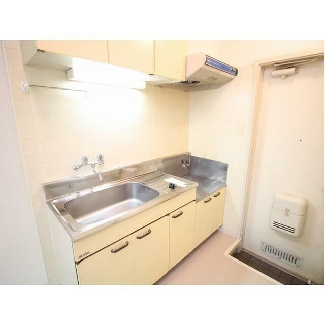 ※他の部屋の参考写真です(キッチン)