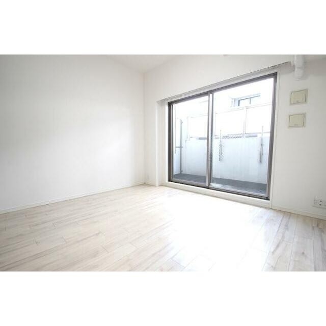 (居間)
