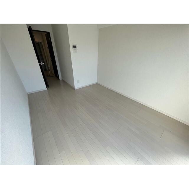 (居間)