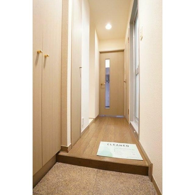 (玄関)