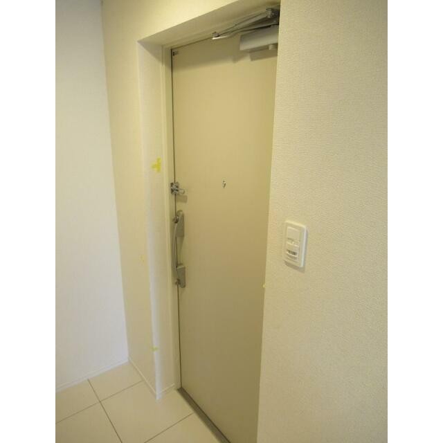 (玄関)