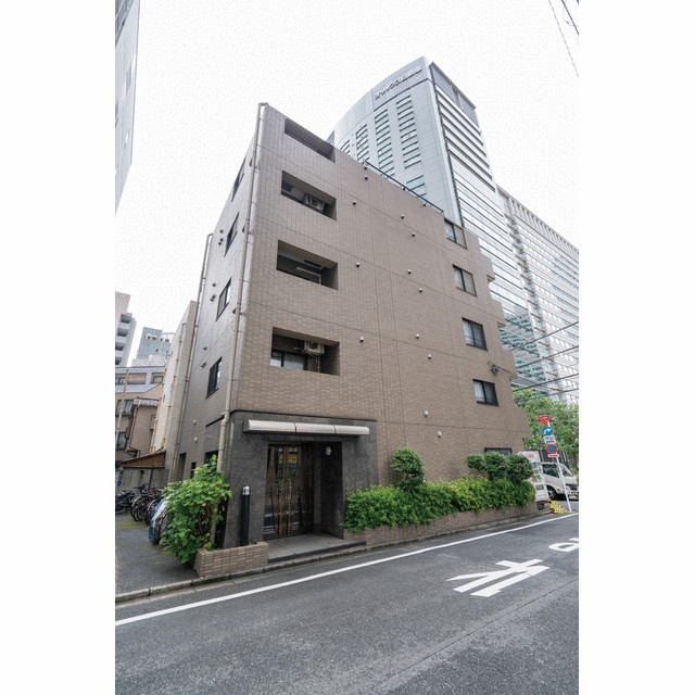 港区芝3丁目 【賃貸居住】マンション